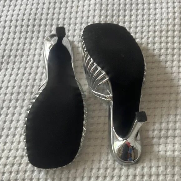 FromB Silver Metallic Cage Mules — Size 7.5 - Picture 3 of 4